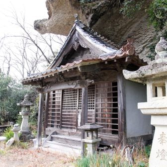 龍御前神社